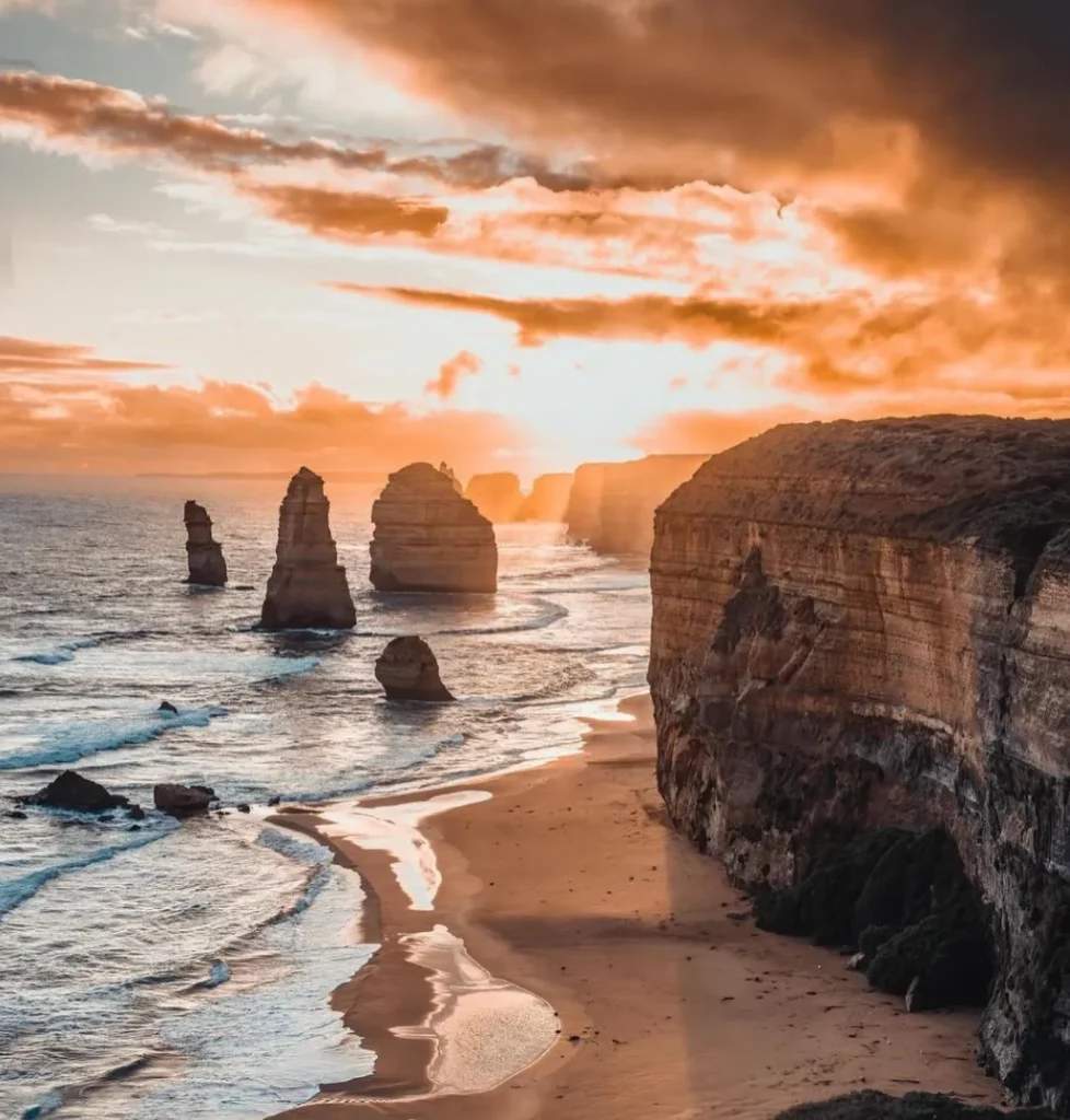 12 Apostles